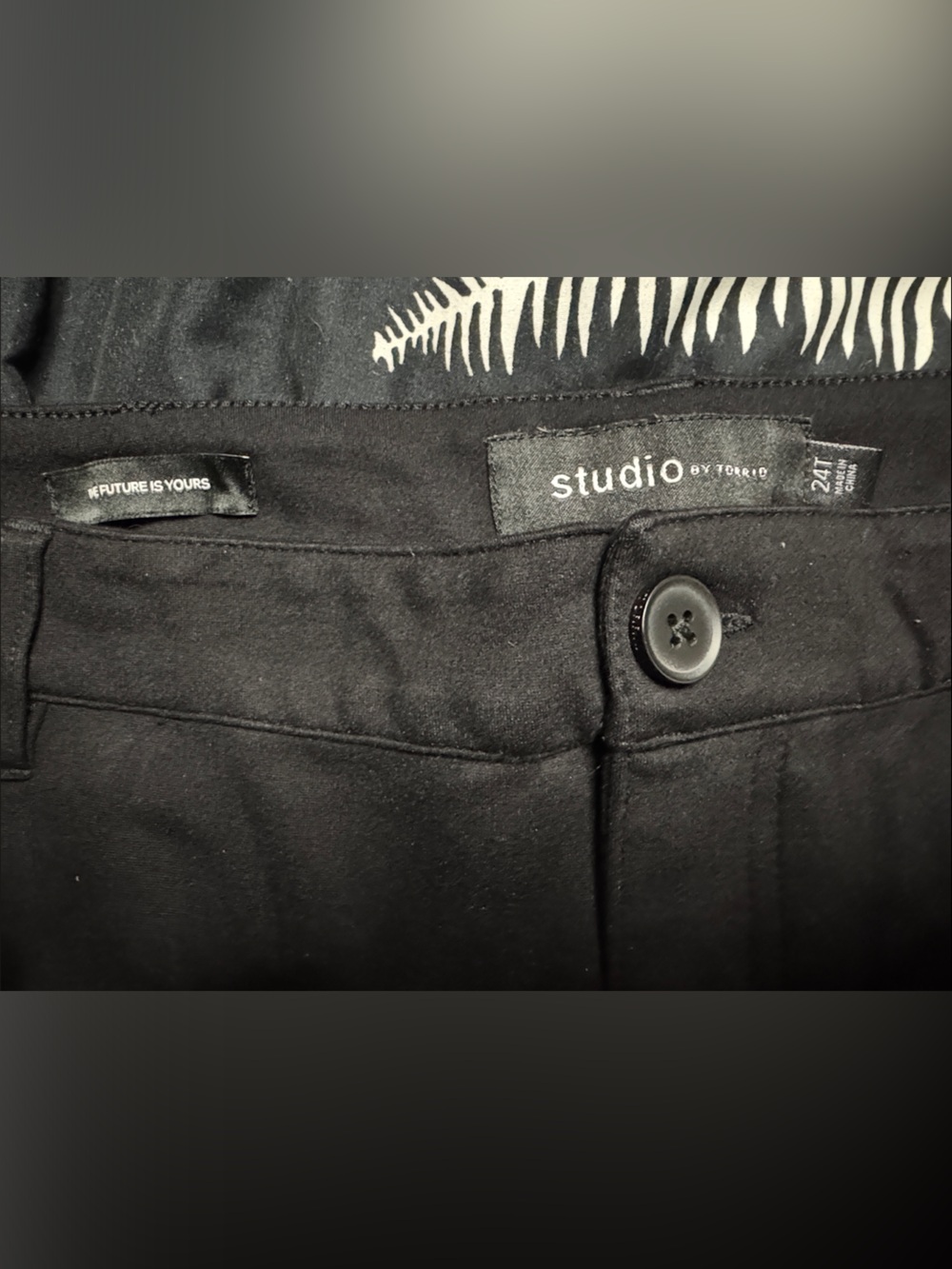 Torrid Women’s Black Stretch Work Pants - Picture 2 of 3